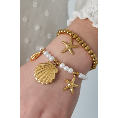 parel armband met zeebedels parel armband met zeebedels