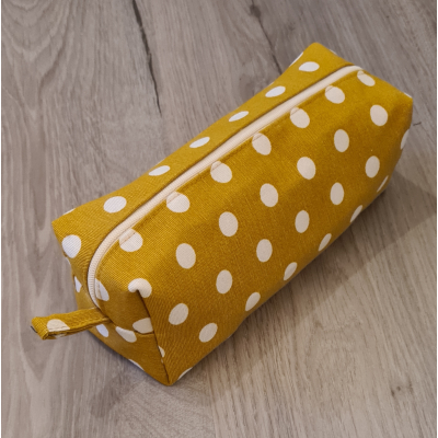 pencil case dots